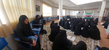 آگاهی و مطالعه، سلاح مبلغ در برابر هجمه‌های دشمن است