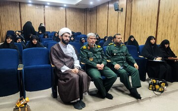 روایتگری بانوان مسلمان باید عمیق و هنرمندانه باشد+عکس