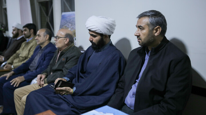 تصاویر/برگزاری نشست مشترک مدیران مدارس طرح امین سطح با دبیر ستاد همکاری‌ها در همدان