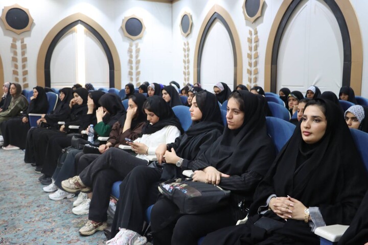 اختتامیه هفتمین دوره مسابقات قرآن و عترت(ع) در اهواز