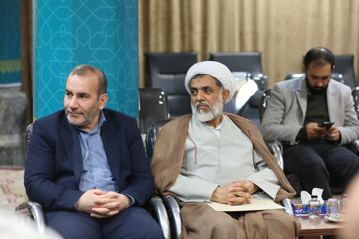 تصاویر/  دیدار شهردار تهران با آیت الله اعرافی