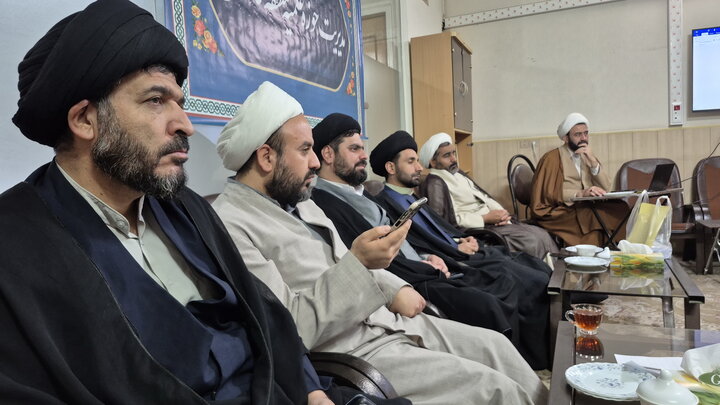 تصاویر/ نشست مدیران آموزش مدارس علمیه کاشان