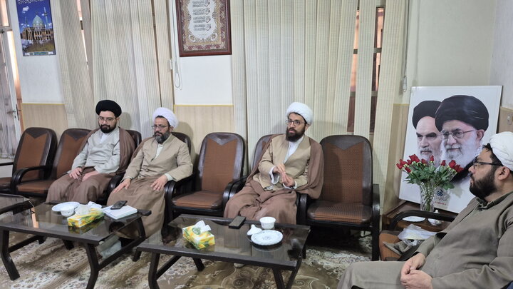 تصاویر/ نشست مدیران آموزش مدارس علمیه کاشان