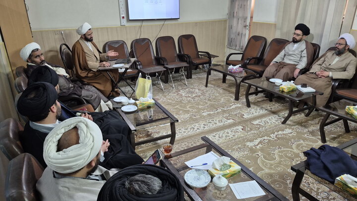 تصاویر/ نشست مدیران آموزش مدارس علمیه کاشان