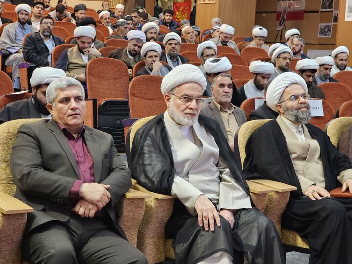 تصاویر/ یادواره شهدای روحانی استان کردستان