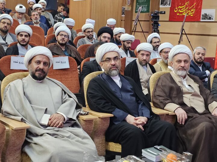 تصاویر/ یادواره شهدای روحانی استان کردستان