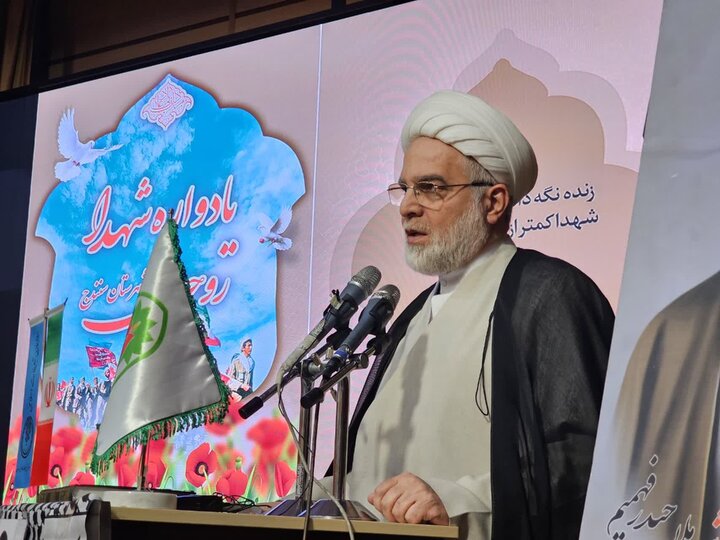 تصاویر/ یادواره شهدای روحانی استان کردستان