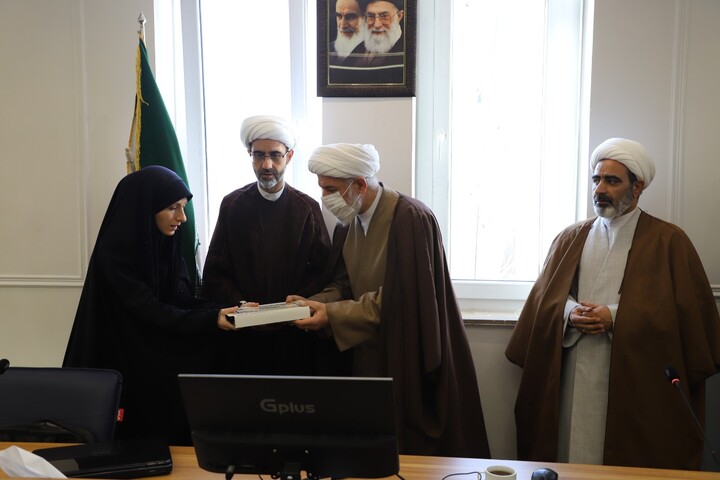 تصاویر / برگزاری کارگاه تخصصی عفاف و حجاب در تبریز