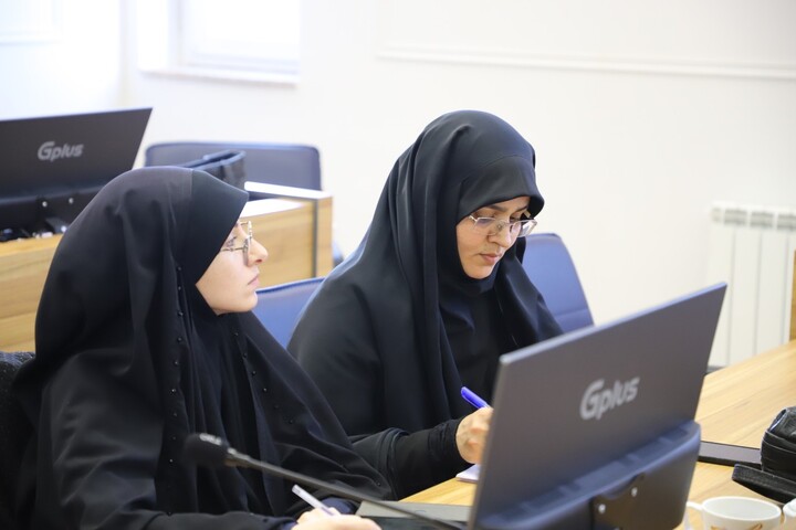 تصاویر / برگزاری کارگاه تخصصی عفاف و حجاب در تبریز