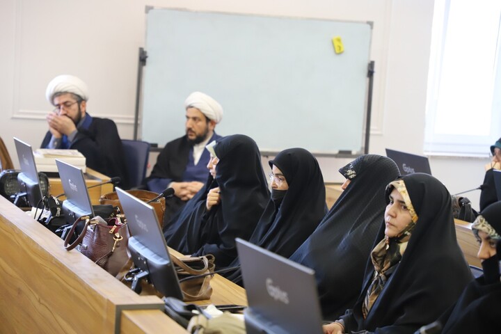 تصاویر / برگزاری کارگاه تخصصی عفاف و حجاب در تبریز