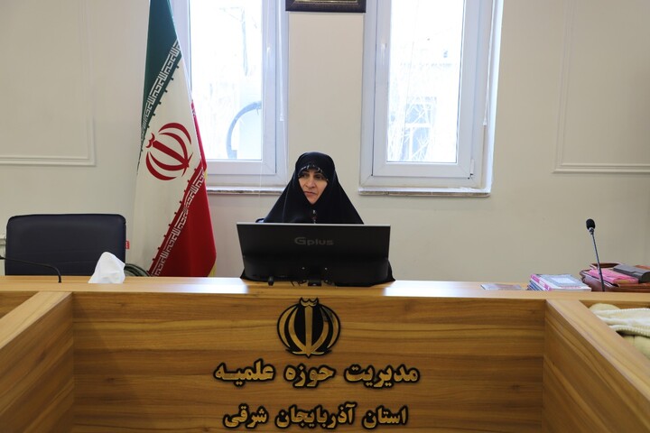 تصاویر / برگزاری کارگاه تخصصی عفاف و حجاب در تبریز