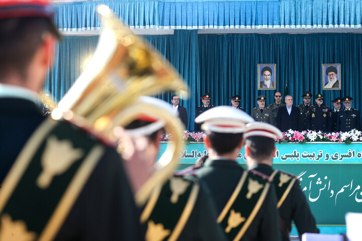 تصاویر/ مراسم دانش آموختگی دانشگاه افسری و تربیت پلیس با حضور رئیس جمهور