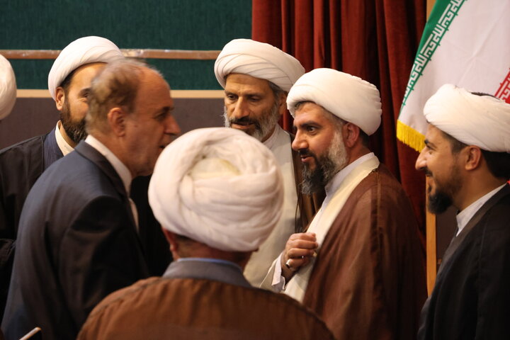 تصاویر | دیدار صمیمی دکتر حمیدرضا حاجی بابایی نائب‌رئیس اول مجلس شورای اسلامی با مبلغین شهر بیرجند