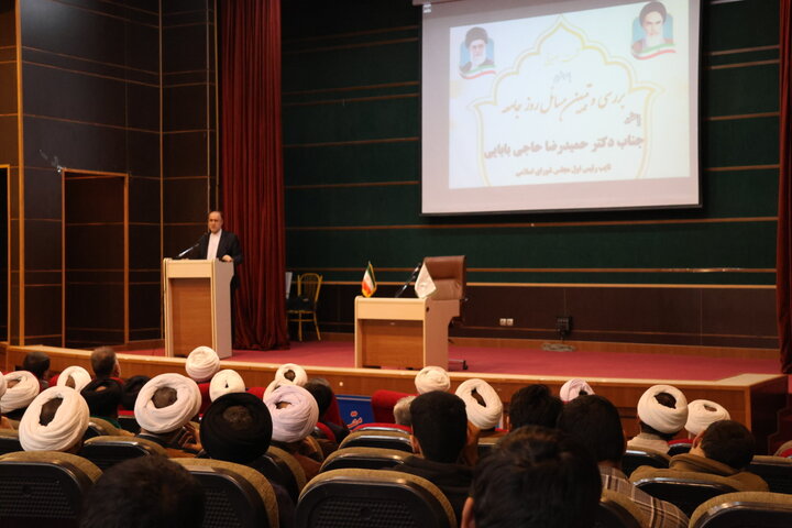 تصاویر | دیدار صمیمی دکتر حمیدرضا حاجی بابایی نائب‌رئیس اول مجلس شورای اسلامی با مبلغین شهر بیرجند