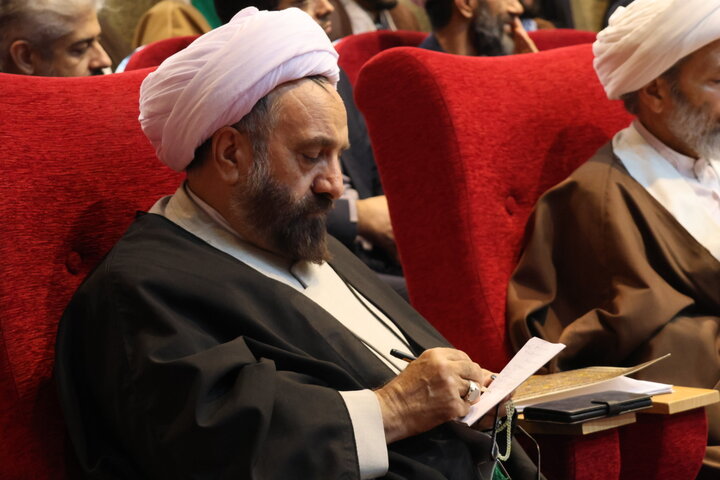 تصاویر | دیدار صمیمی دکتر حمیدرضا حاجی بابایی نائب‌رئیس اول مجلس شورای اسلامی با مبلغین شهر بیرجند