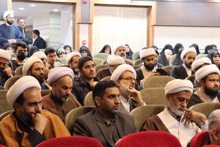 تصاویر | دیدار صمیمی دکتر حمیدرضا حاجی بابایی نائب‌رئیس اول مجلس شورای اسلامی با مبلغین شهر بیرجند