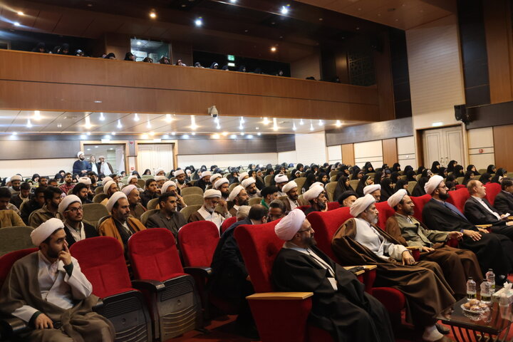 تصاویر | دیدار صمیمی دکتر حمیدرضا حاجی بابایی نائب‌رئیس اول مجلس شورای اسلامی با مبلغین شهر بیرجند