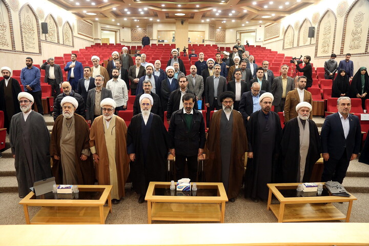 تصاویر/ آیین رونمایی از محصولات هوشمند اسلامی