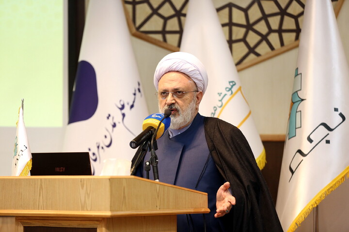 تصاویر/ آیین رونمایی از محصولات هوشمند اسلامی