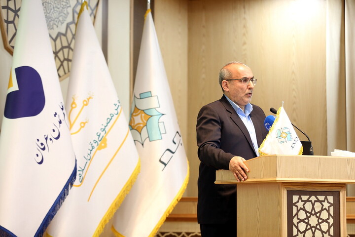 تصاویر/ آیین رونمایی از محصولات هوشمند اسلامی