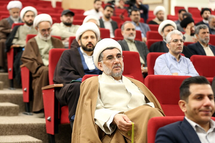 تصاویر/ آیین رونمایی از محصولات هوشمند اسلامی