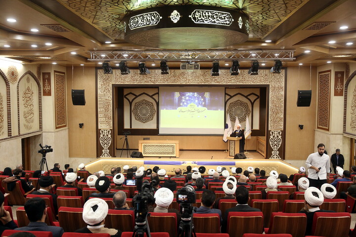 تصاویر/ آیین رونمایی از محصولات هوشمند اسلامی