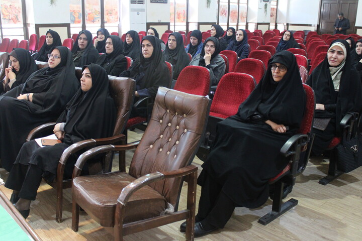 تصاویر/ نشست بانوان مشاور دستگاه‌های اجرایی شهر کرمان