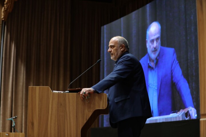 تصاویر/ برگزاری اجتماع تبیینی مبلغان یزد با حضور معاون تبلیغ حوزه های علمیه کشور