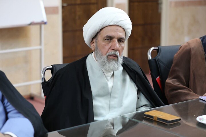 تصاویر/ نشست شورای "خیرالبریه" با حضور معاون تبلیغ حوزه های علمیه کشور در یزد برگزار شد