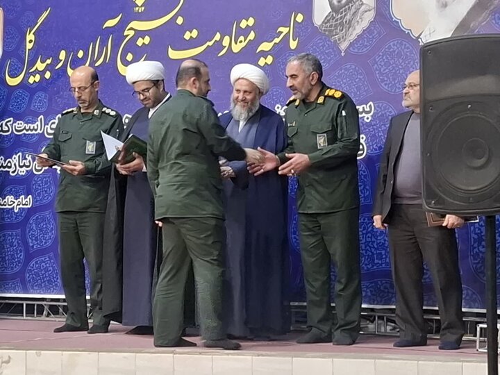 تصاویر/ معرفی موفق ترین رده های بسیج در جشنواره مالک اشتر بسیج در آران وبیدگل