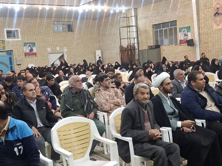 تصاویر/ معرفی موفق ترین رده های بسیج در جشنواره مالک اشتر بسیج در آران وبیدگل