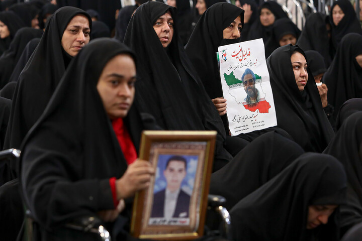 تصاویر/ بزرگداشت شهدای جنایات تروریستی آمریکایی - صهیونی در حرم مطهر رضوی