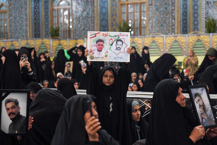 تصاویر/ بزرگداشت شهدای جنایات تروریستی آمریکایی - صهیونی در حرم مطهر رضوی