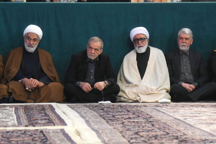 تصاویر/ بزرگداشت شهدای جنایات تروریستی آمریکایی - صهیونی در حرم مطهر رضوی