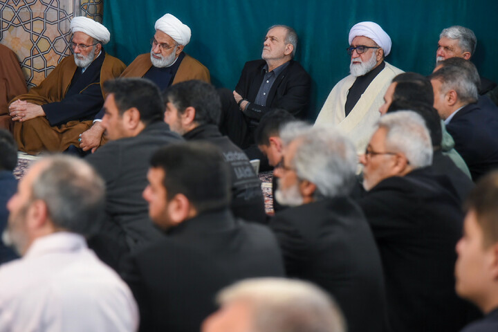 تصاویر/ بزرگداشت شهدای جنایات تروریستی آمریکایی - صهیونی در حرم مطهر رضوی