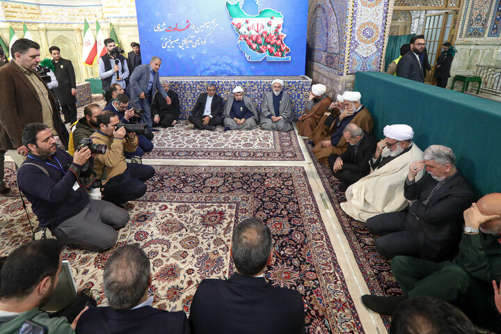 تصاویر/ بزرگداشت شهدای جنایات تروریستی آمریکایی - صهیونی در حرم مطهر رضوی