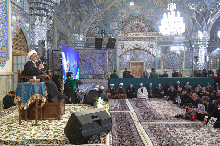 تصاویر/ بزرگداشت شهدای جنایات تروریستی آمریکایی - صهیونی در حرم مطهر رضوی