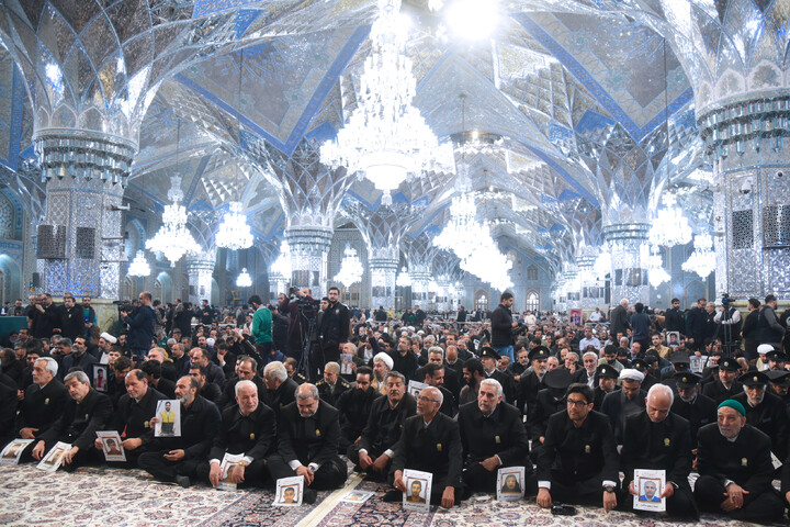 تصاویر/ بزرگداشت شهدای جنایات تروریستی آمریکایی - صهیونی در حرم مطهر رضوی