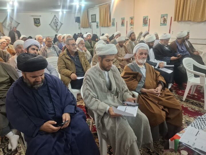 تصاویر/ گردهمایی روحانیون ؛ مبلغین و مبلغات و ائمه جماعات آران و بیدگل