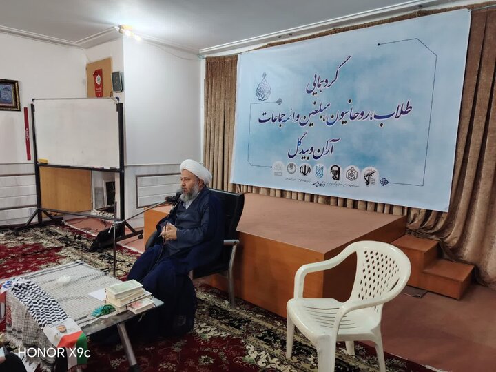 تصاویر/ گردهمایی روحانیون ؛ مبلغین و مبلغات و ائمه جماعات آران و بیدگل