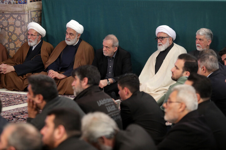 تصاویر/ بزرگداشت شهدای جنایات تروریستی آمریکایی - صهیونی در حرم مطهر رضوی