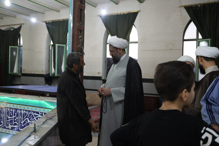 تصاویر / آیین غبار روبی مساجد با حضور نماینده ولی فقیه در استان همدان