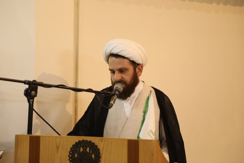 حفظ وحدت، از مهم‌ترین معروف‌ها است