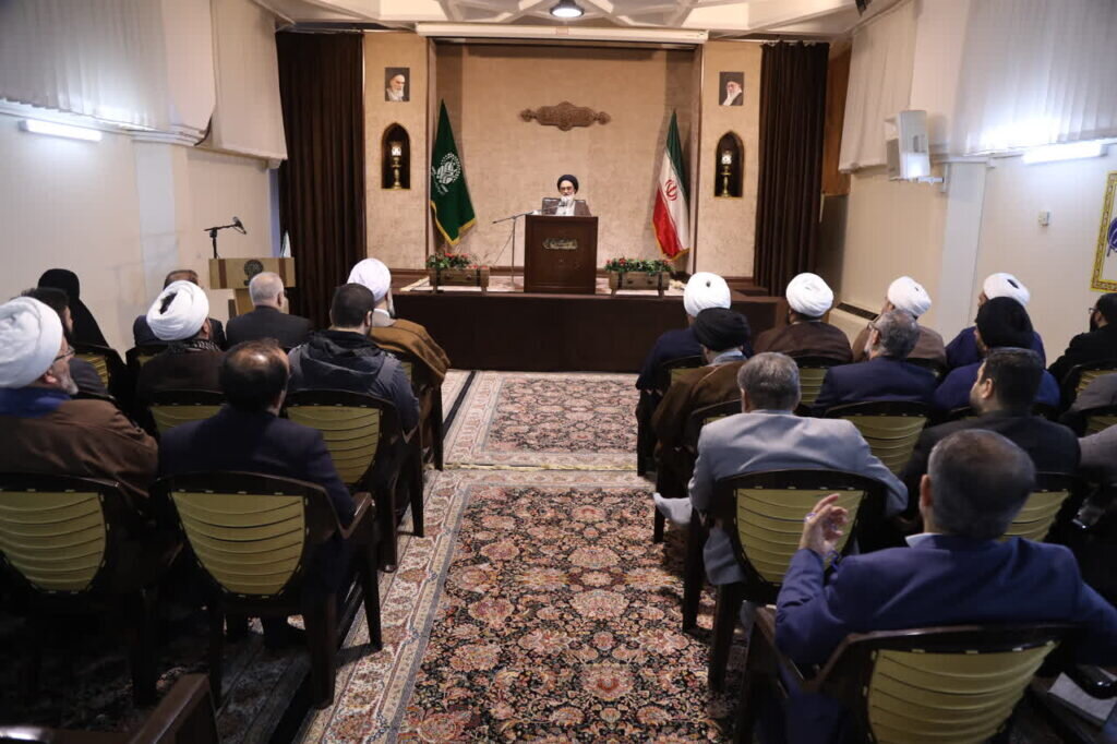 حفظ وحدت، از مهم‌ترین معروف‌ها است