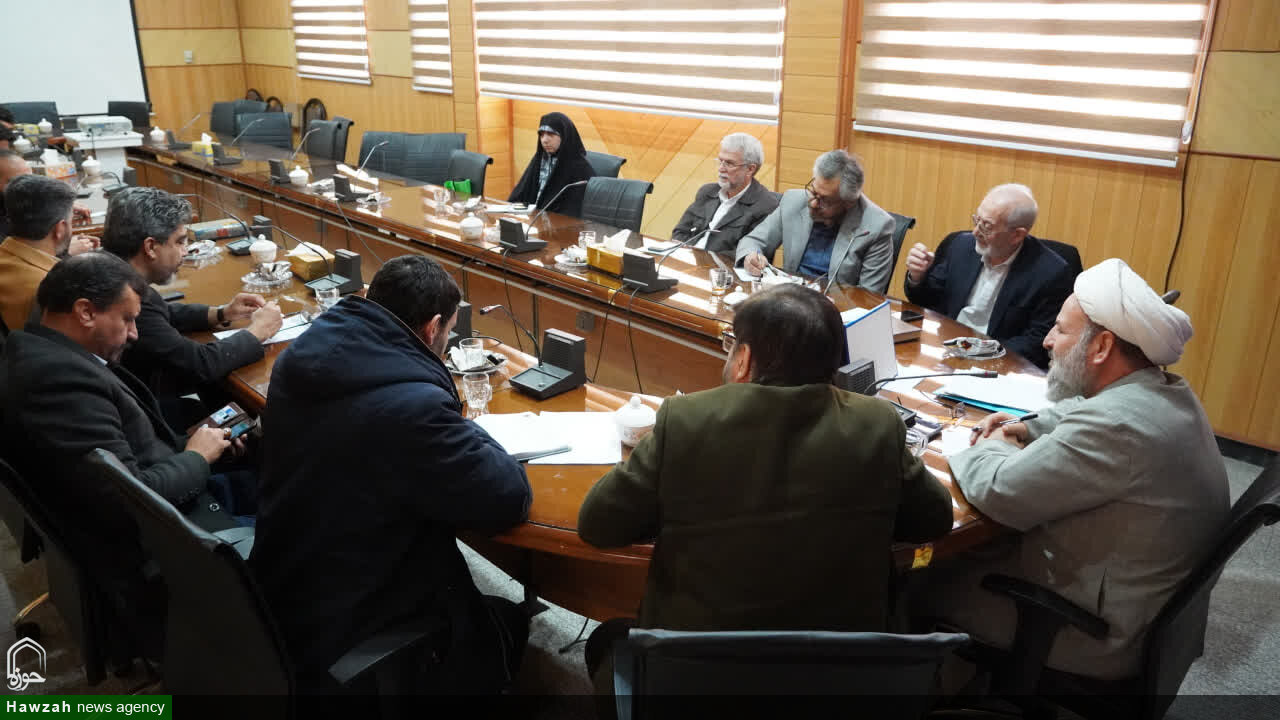 تصاویر / نشست هماهنگی و برنامه‌ریزی برنامه‌ های قرآنی ماه مبارک رمضان