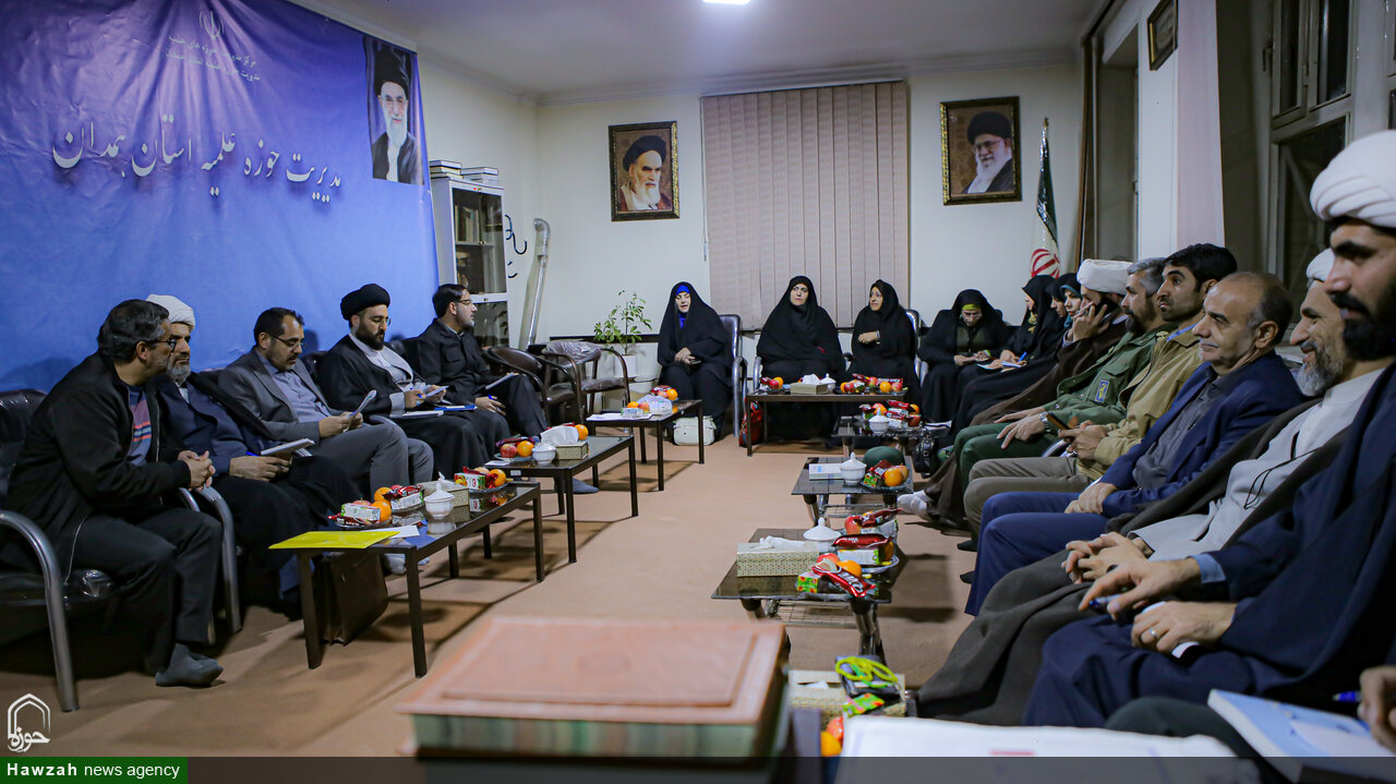 تصاویر/ برگزاری نشست مشترک مدیران مدارس طرح امین سطح با دبیر ستاد همکاری‌ها در همدان