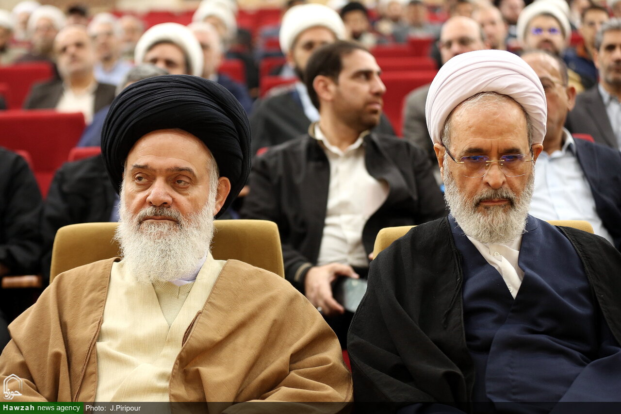 इस्लामिक ज्ञान को बढ़ावा देने और विकास में स्मार्ट टेक्नोलॉजी की भूमिका बहुत प्रभावी है