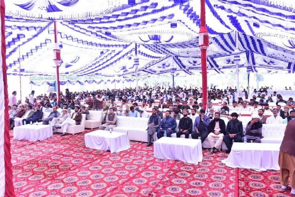 ماڑی انڈس میانوالی میں اجتماعی شادیوں کی شاندار تقریب / 110 جوڑوں کی نئی زندگی کی خوشیوں کے ساتھ رخصتی