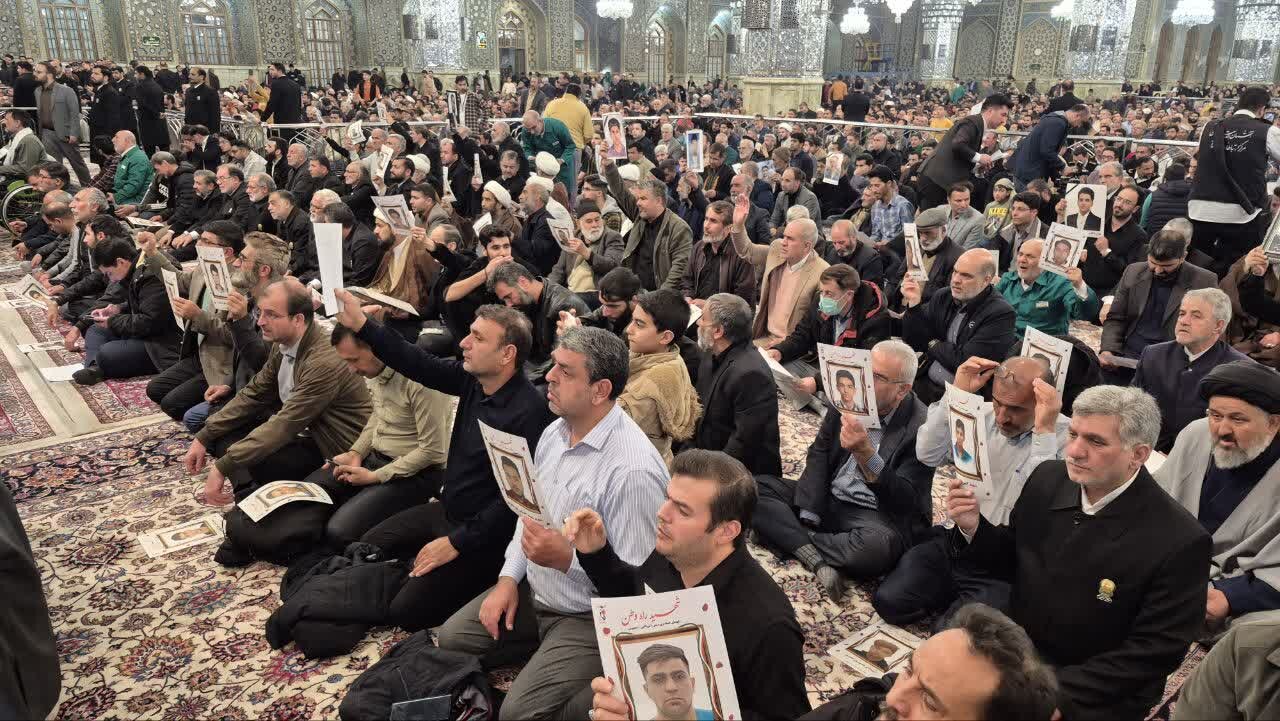 تصاویر/مراسم اربعین شهدای فتنه آمریکایی صهیونیستی در حرم مطهر رضوی