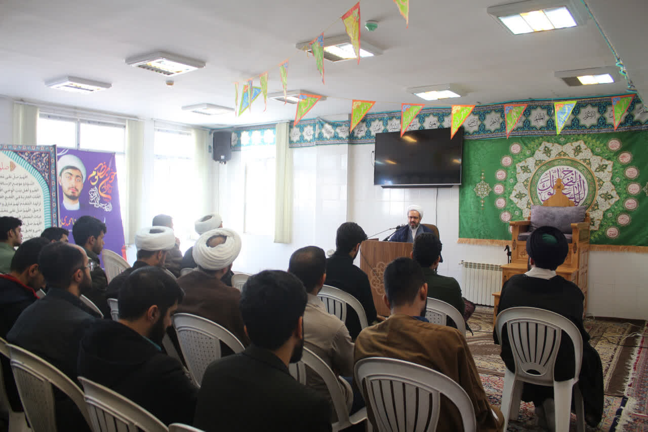 توصیه مدیر حوزه علمیه کرمان به طلاب برای حضور مؤثر تبلیغی در ماه رمضان